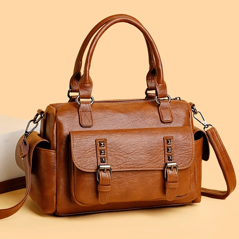 Borsa A Mano Boston In Pelle PU Retro Grande Capacità Tasche Multiple Borchie Fibbia Decoro Borsa A Tracolla