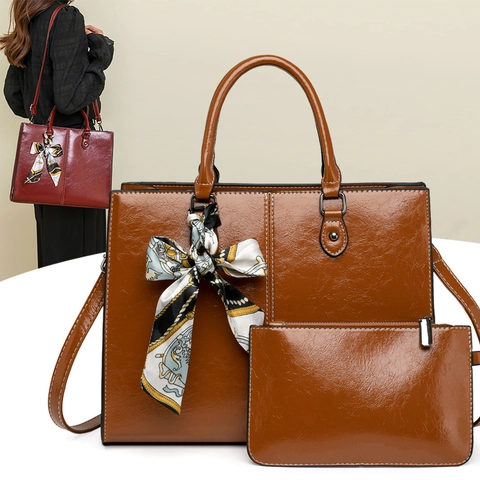Sac Fourre-Tout Pour Femmes Sac À Main Cuir PU Texture Huilée Grande Capacité Style Rétro Avec Foulard En Satin
