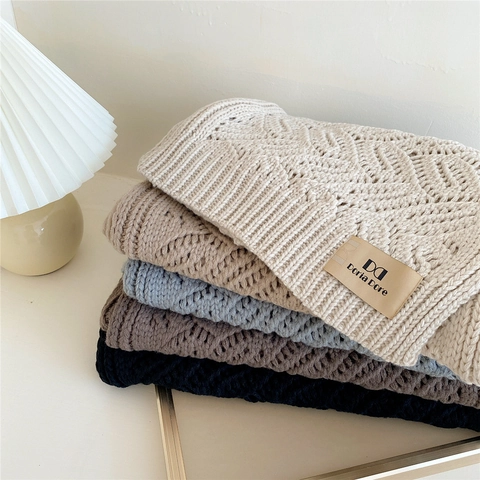 Knit Scarf Thickened Warm Winter Shawl Neck Warmer Leaf Pattern Solid Color Polyester For Women Men