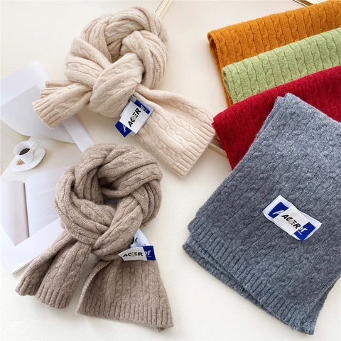 Écharpe en Tricot Double Face pour Femmes Écharpe d'Hiver Chaude et Épaisse à Torsades avec Décoration d'Étiquette Cache-Col Long et Doux