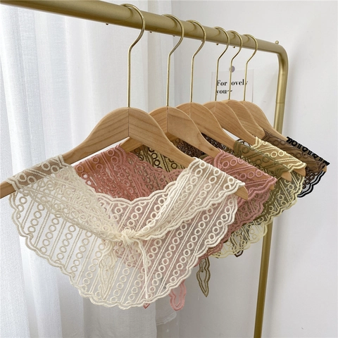 Spitzen Dreieckstuch Hohlstickerei Wellenkante Damen Haarband Halstuch Dekoratives Taschenzubehör Eleganter Stil