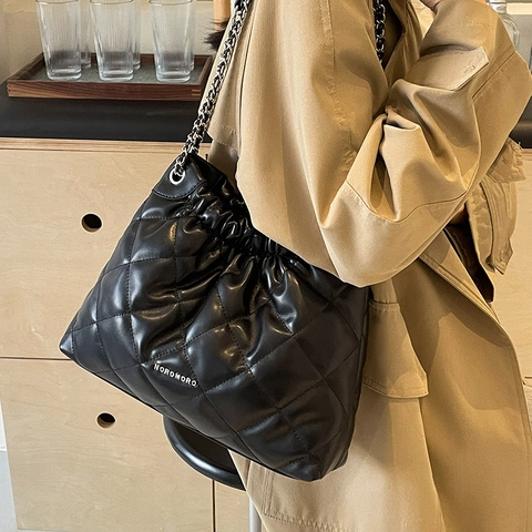 Damen Gesteppt Rautenmuster Beuteltasche Große Kapazität Silber Kette Schultertasche Weiche Wolke Umhängetasche Casual Tote Bag