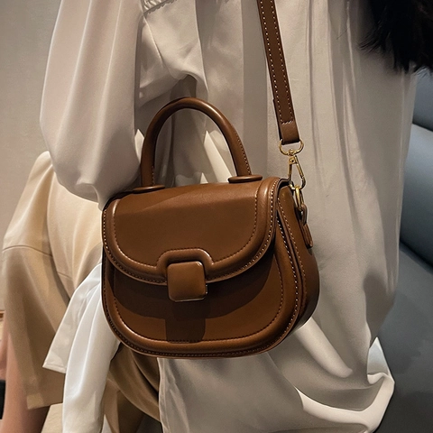 Retro PU Leather Saddle Crossbody Bag With Top Handle And Adjustable Strap Minimalist Square Buckle Handbag For Women