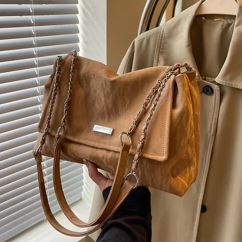 Borsa A Tracolla Da Donna Grande Capacità Pelle PU Trama Increspata Catena Argento Patta Retro Pendolare Mano