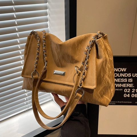 Borsa A Tracolla Da Donna Grande Capacità Pelle PU Trama Increspata Catena Argento Patta Retro Pendolare Mano