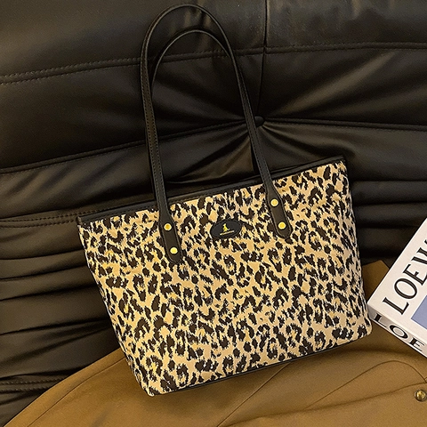 Leopard Print Tote Bag For Women Large Capacity Fabric Canvas And PU Leather Handbag Retro Commuter Chic Travel Bag