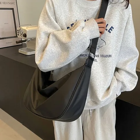 Borsa Hobo A Mezzaluna Nera Da Donna Grande Capacità Tessuto Oxford Impermeabile Tracolla Larga Regolabile Casual