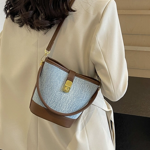 Borsa A Secchiello Retro Denim Donna Cuciture Pelle PU Borsa A Tracolla Mano Con Chiusura Dorata Regolabile Casual