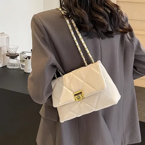 Bolso De Hombro Acolchado Para Mujer Bolso De Cuero PU Con Correa De Cadena Elegante Moda Cierre Giratorio Cuadrado