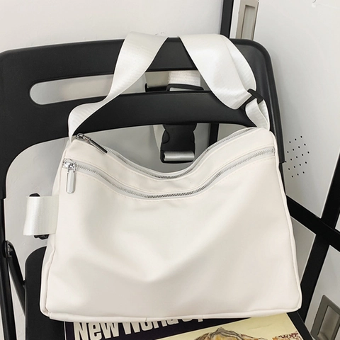 Große Kapazität Tote Bag PU Leder Crossbody Schultertasche Breiter Verstellbarer Gurt Urban Einfach Minimalistisch Lässig Damen