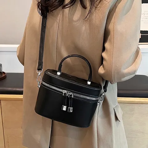 Borsa A Secchiello Mini Da Donna In Pelle PU Stile Beauty Case Borsa A Tracolla Con Manico Superiore Hardware Argentato Versatile