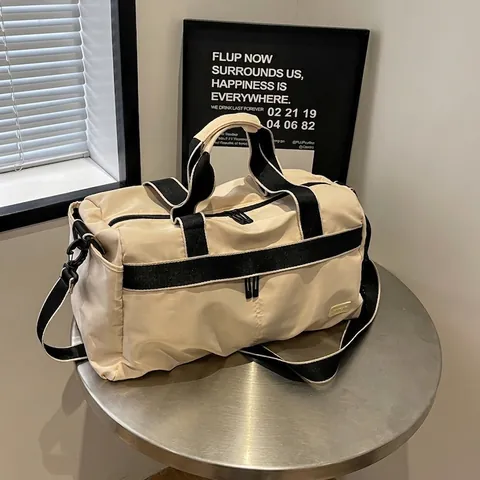Large Capacity Travel Duffle Bag Waterproof Nylon Sport Gym Handbag With Independent Shoe Compartment For Men Women