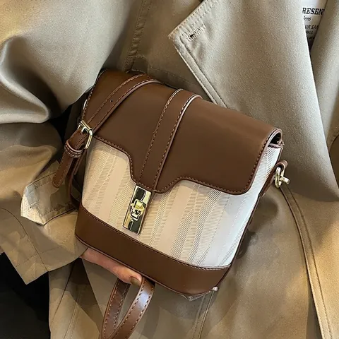 Borsa A Tracolla Secchiello Patchwork Retrò Donna Pelle PU Tessuto Texturizzato Colore A Contrasto Con Chiusura In Metallo