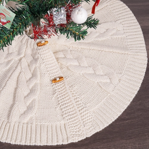Weihnachtsbaumdecke Gestrickt Zopfmuster Cremeweiß Mit Holzknöpfen Für Festliche Feiertagsdekoration