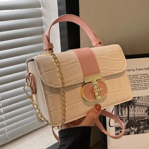 Women Crossbody Bag Crocodile Pattern PU Leather Handbag With Gold Chain Strap And Metal Lock Small Square Shoulder Bag