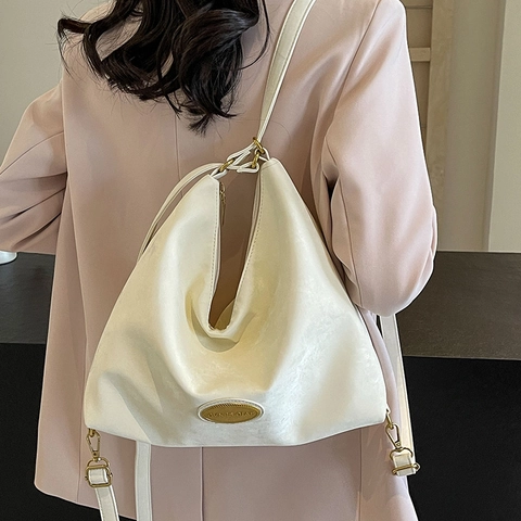 Large Capacity Shoulder Bag PU Leather Matte Hobo Tote For Women Urban Simple Commute Casual Handbag With Gold Hardware