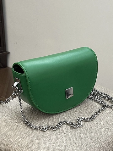 Women Mini Saddle Crossbody Bag PU Leather Half Moon Shape Silver Chain Strap Square Metal Buckle Vintage Minimalist