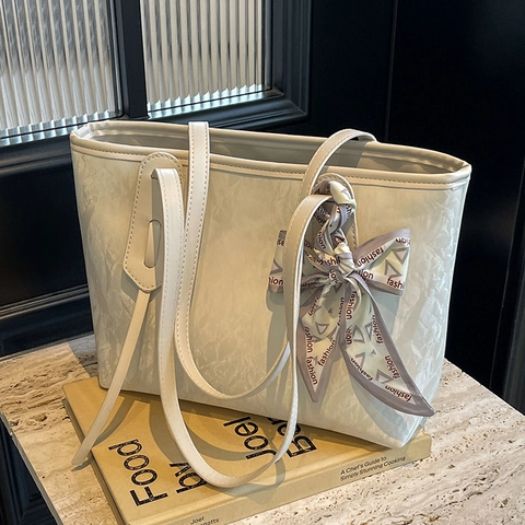 Women Large Capacity Tote Bag Crinkled PU Leather Shoulder Handbag With Decorative Scarf Retro Casual Style