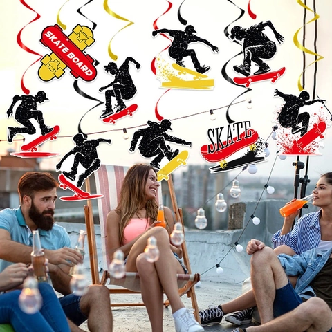 Decorazioni Per Vortici Appesi A Spirale Per Feste A Tema Skateboard Cartoncino Biadesivo PVC Ornamenti Per Soffitto Compleanno