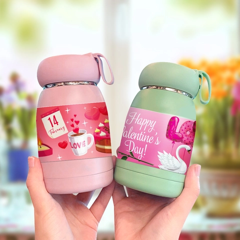 Valentine Day Water Bottle Labels Paper Romantic Heart Swan Wine Bottle Stickers Anniversary Engagement Party Decoration