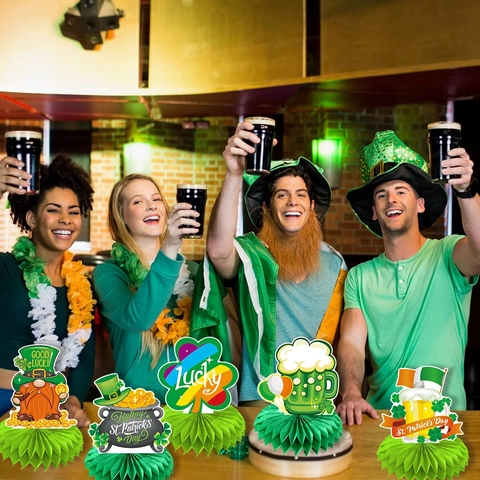 Décorations De Bureau En Nid D'abeille Saint Patrick Centres De Table Papier Irlandais Gnome Trèfle Pot D'or Arc-en-ciel Bière Table