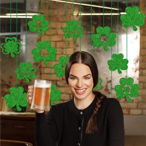 St Patricks Day Hängedekoration Glitzerpapier Kleeblatt Shamrock Girlande Irisches Festival Party Decken Deko Lucky Grün
