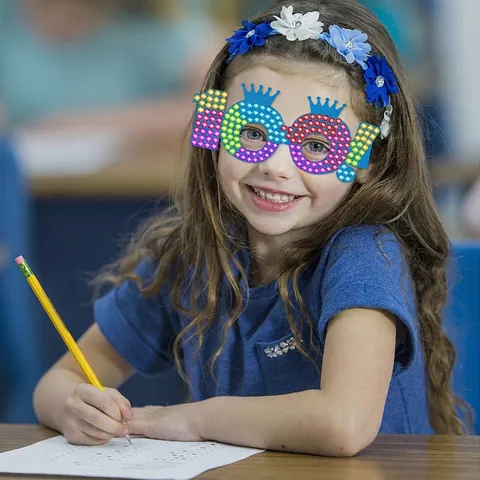 Party-Papierbrille Bunte Krone Nummer Einhundert Tage Schule Fotostützen Für Kinder Klassenzimmer Dekoration