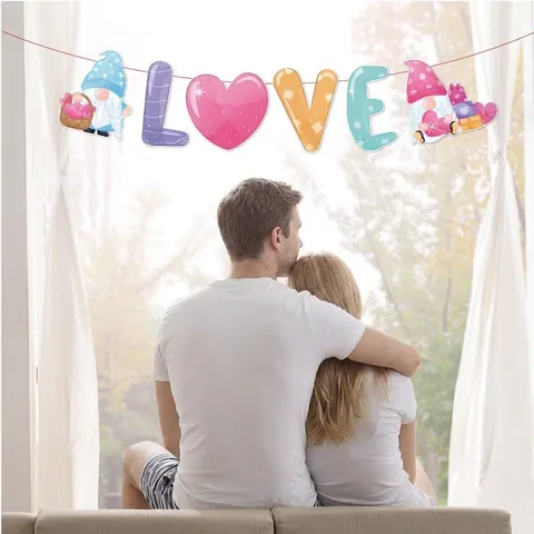 Valentijnsdag Feestdecoratie Kabouter Thema LOVE Banner Taarttoppers Hangende Spiralen Karton Romantische Bruiloft Aanzoek
