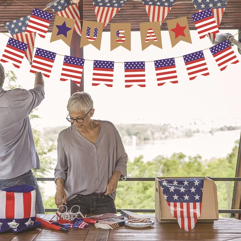Ghirlanda di Bandierine USA Giorno dell'Indipendenza Decorazioni per Feste Patriottiche Carta Per Luglio Rosso Bianco Blu