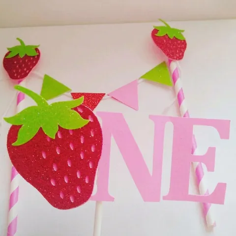 Strawberry One Cake Topper And Mini Banner Glitter Paper Wood First Birthday Party Decoration Baby Theme Cartoon