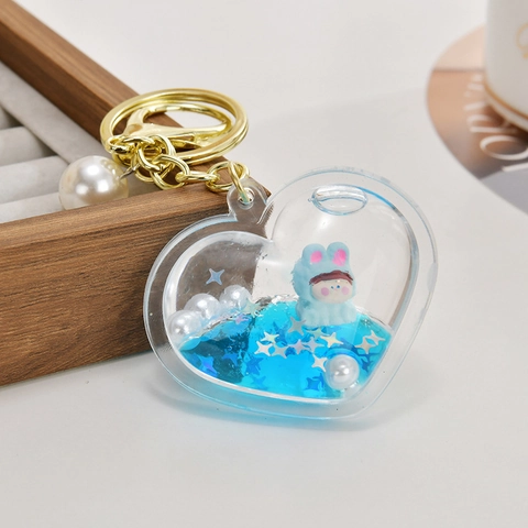 Portachiavi Liquido A Forma Di Cuore In Acrilico Ciondolo Per Borsa Con Bambola Di Cartone Animato Perla Artificial