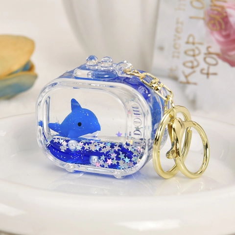 Cartoon Tier Flüssigkeit Treibsand Schlüsselanhänger Schwimmende Puppe Acryl Tasche Anhänger Süßes Zubehör