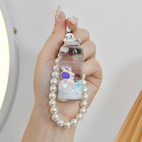 Astronaut Rabbit Floating Liquid Keychain Acrylic Quicksand Bag Pendant With Faux Artificial Pearl Wrist Strap