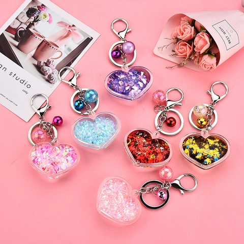 Porte-clés Coeur À Sable Mouvant Liquide Acrylique Paillettes Charme De Sac Avec Cloche Perle Pendentif Esthétique