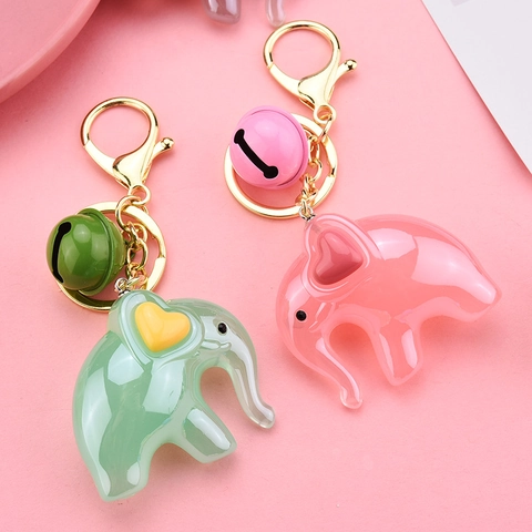 Cartoon Elefant Schlüsselanhänger Harz Acryl Mit Glocke Herz Dekor Auto Tasche Anhänger Geschenk