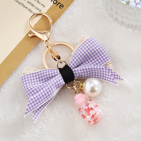 Porte-clés Nœud Papillon Mignon Avec Fausse Künstliche Perle Et Mini Bouteille Dérivante Tissu Écossais Dentelle Charme De Sac Pour Femmes