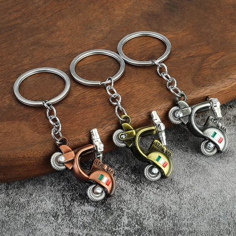 Vintage Roller Schlüsselanhänger Metalllegierung Retro Motorrad Anhänger Italien Rom Stil Charme Geschenk