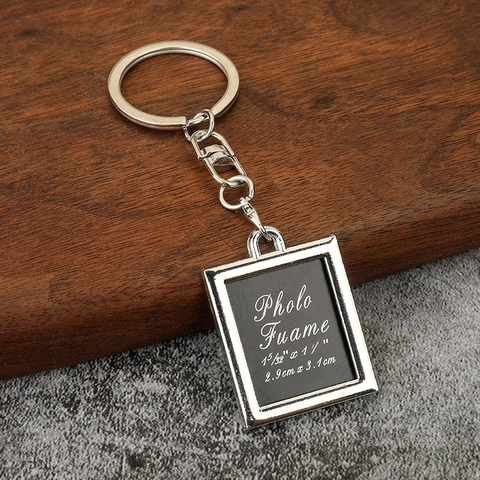 Mini Porte Clés Cadre Photo Métal Alliage Zinc Cœur Rond Carré DIY Insertion Image Cadeau Commémoratif Pour Couples