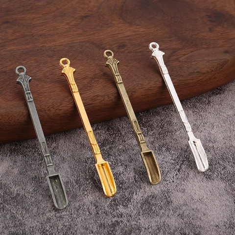 Mini Cuillère Alliage Métal Porte-Clés Pelle À Priser Outil De Médecine Portable Vintage Sculpté Avec Anneau
