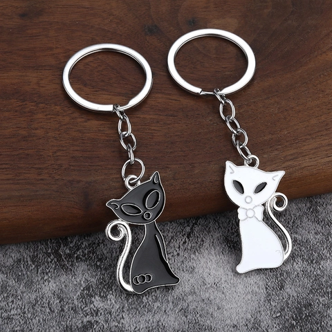 Simpatico Portachiavi Gatto Cartone Animato Lega Zinco Smalto Animale Pendente Borsa Regalo Coppia Creativo Accessorio Moda