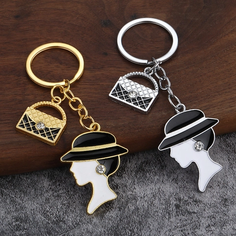 Eleganter Damenprofil Handtasche Anhänger Schlüsselanhänger Legierung Strass Emaille Taschenanhänger Schmuck Geschenk für Muttertag