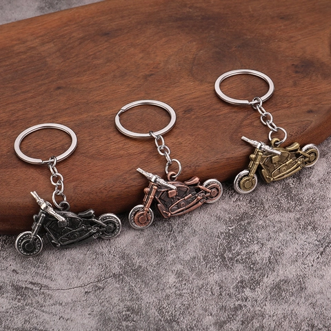 Porte-clés Moto Vintage En Alliage De Zinc Roues Mobiles Réalistes Pendentif Moto Cadeau Pour Motards Style Cruiser