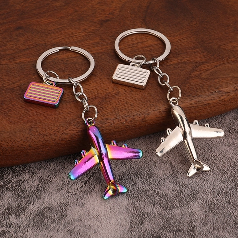 Airplane Keychain With Suitcase Pendant Zinc Alloy Travel Theme Aircraft Model Souvenir Gift For Pilot Cabin Crew