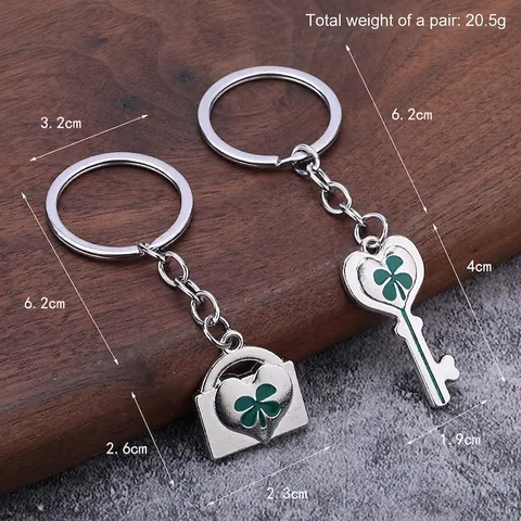 Porte-Clés Trèfle À Quatre Feuilles Alliage Zinc Chance Cœur Serrure Et Clé Charme Pour Couples Cadeau