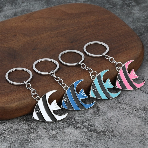 Engel Tropische Vis Sleutelhanger Zinklegering Emaille Gekleurde Strepen Zeedier Decoratieve Tas Hanger