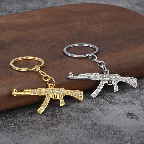 Assault Rifle Keychain Alloy Rhinestone Full Drill Iced Out Bling Punk Hip Hop Gun Pendant Key Ring For Men Women