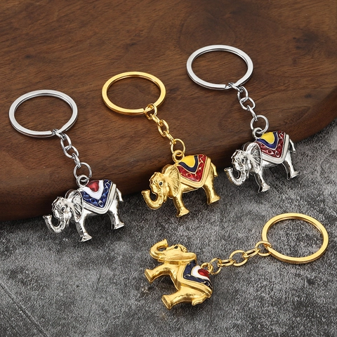 Thaise Stijl Olifant Sleutelhanger Zinklegering Emaille Druppelolie Hanger Etnische Exotische Auto Tas Charme Cadeau