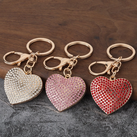 Porte-clés Cœur en Strass Brillant pour Femme Pendentif de Sac en Alliage de Luxe Décoration Anneau de Clé Cadeau Bijoux Saint Valentin