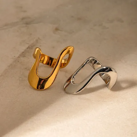 Anello in Acciaio Inossidabile a Onda Irregolare Minimalista per Donna Uomo Finitura Galvanica di Alta Qualità Gioielli Moda