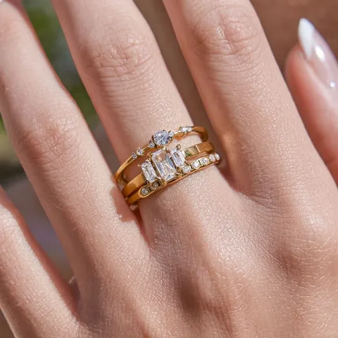 Zirkonia Edelstahl Ring Wasserdicht Hypoallergen Mode Eleganter Schmuck Für Damen Vergoldet Geometrie